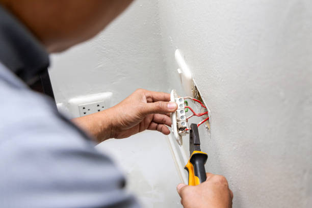 Best Electrical Outlet Repair  in St Charles, MN